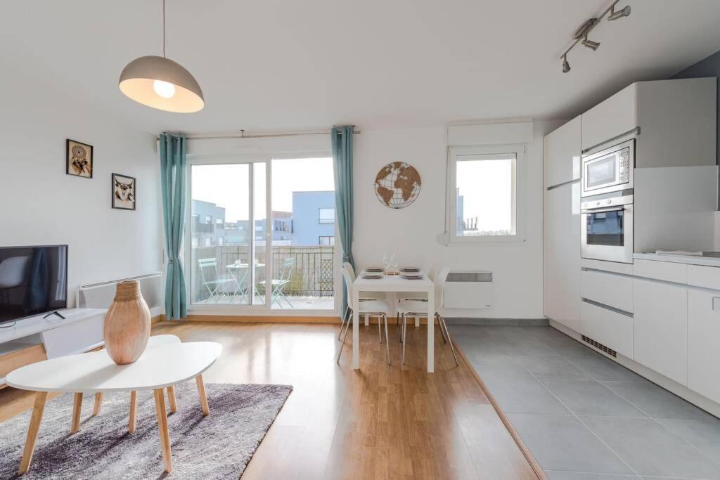 Crystal Apartment Disneyland Bmyguest 蒙泰夫兰 外观 照片