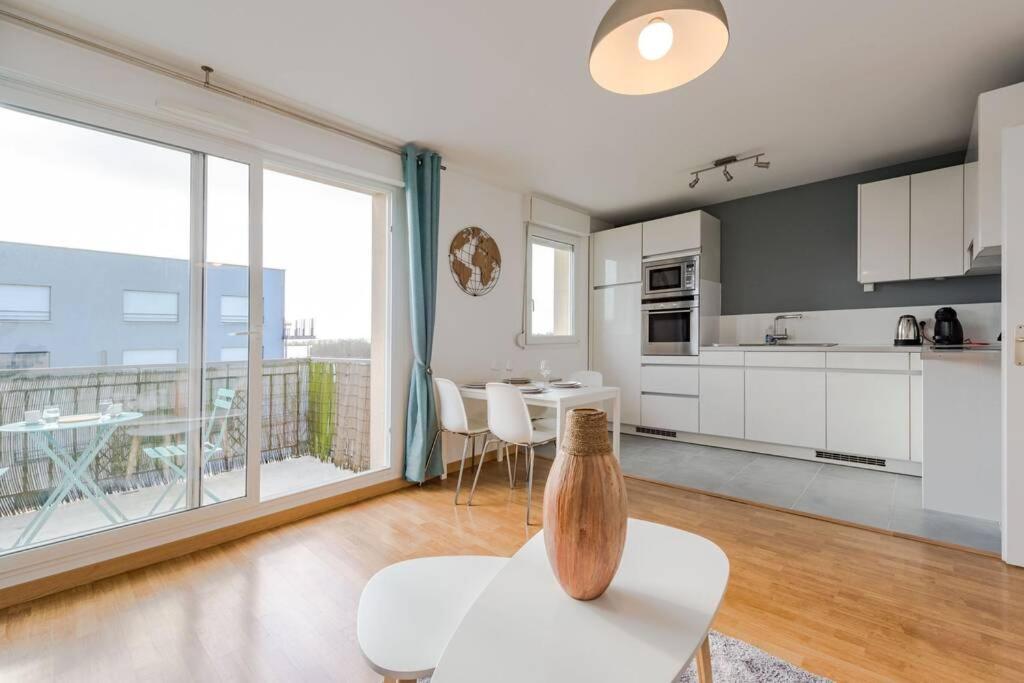 Crystal Apartment Disneyland Bmyguest 蒙泰夫兰 外观 照片