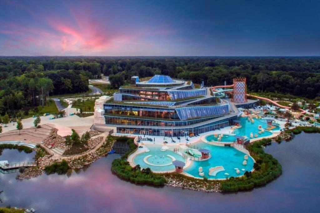 Crystal Apartment Disneyland Bmyguest 蒙泰夫兰 外观 照片