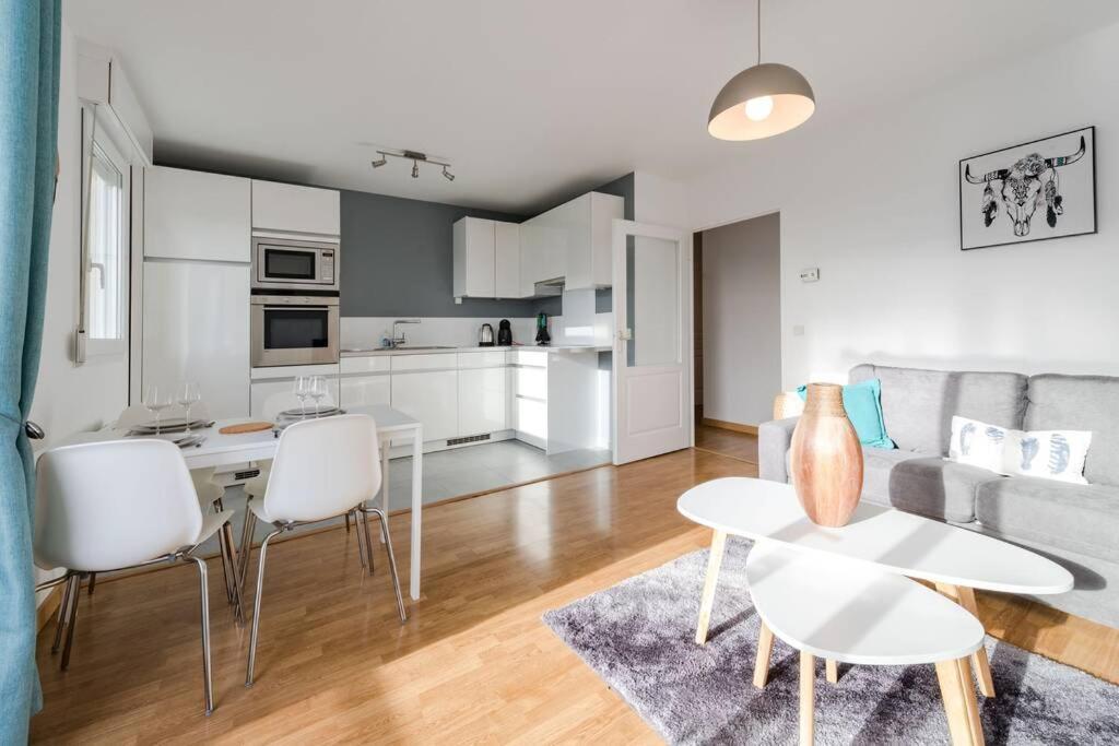 Crystal Apartment Disneyland Bmyguest 蒙泰夫兰 外观 照片
